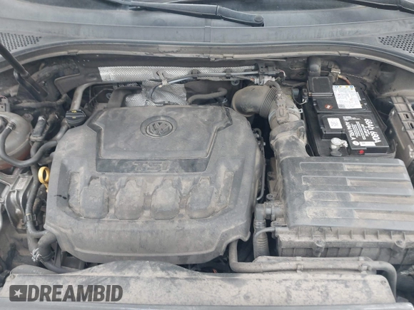 2019 Volkswagen Tiguan S with VIN 3VV1B7AXXKM002312, listed as a IAAI auction lot 42282809 with 80,781 mi miles and . Bid and sale history available at DreamBid. Image 10.
