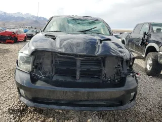 2015 Ram 1500 Sport z VIN 1C6RR7UT7FS771425, wystawiony jako Copart lot #43384025 z przebiegiem 134 518 mil mil oraz Szkoda całkowita • Salvage title. Historia ofert i sprzedaży dostępna na DreamBid. Obrazek 5.