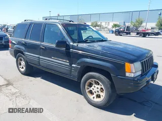 1997 Jeep Grand Cherokee Limited with VIN 1J4GZ78Y3VC683674, listed as a IAAI auction lot 42331984 with 227,226 mi miles and . Bid and sale history available at DreamBid. Image 1.