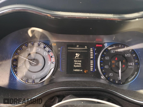 2015 Chrysler 200 S with VIN 1C3CCCBB1FN655126, listed as a Copart auction lot 57290915 with 148,355 mi miles and Salvage title. Bid and sale history available at DreamBid. Image 9.