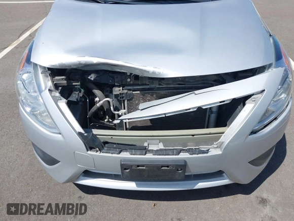 2019 Nissan Versa SV z VIN 3N1CN7AP9KL867893, wystawiony jako IAAI lot #42100542 z przebiegiem 105 962 mil mil oraz . Historia ofert i sprzedaży dostępna na DreamBid. Obrazek 6.