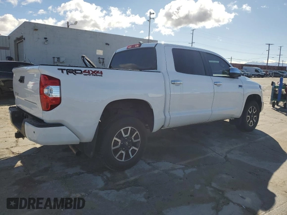 2021 Toyota Tundra Platinum z VIN 5TFAY5F19MX976852, wystawiony jako Copart lot #44753245 z przebiegiem 48 695 mil mil oraz Szkoda całkowita • Salvage title. Historia ofert i sprzedaży dostępna na DreamBid. Obrazek 3.