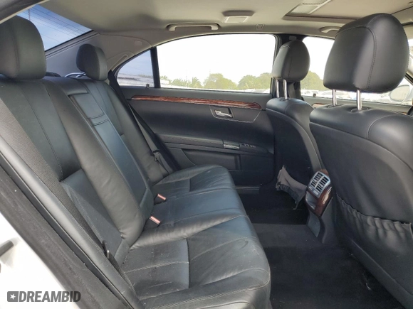2007 Mercedes-Benz S-Class 5.5L V8 with VIN WDDNG71X77A016101, listed as a Copart auction lot 49335225 with 140,706 mi miles and Clean Title. Bid and sale history available at carsss.com. Image 10.