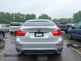 2012 BMW X6 50i z VIN 5UXFG8C58CL590171, wystawiony jako IAAI lot #42357805 z przebiegiem 83 144 mil mil oraz . Historia ofert i sprzedaży dostępna na DreamBid. Obrazek 17.