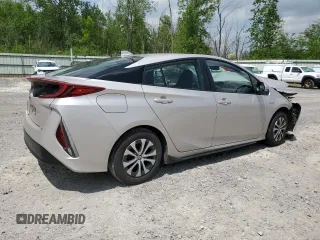 2022 Toyota Prius LE with VIN JTDKAMFP4N3214576, listed as a Copart auction lot 61904875 with 49,268 mi miles and Salvage title. Bid and sale history available at DreamBid. Image 3.
