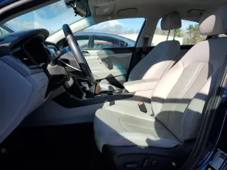 2018 Hyundai Sonata SEL with VIN 5NPE34AF8JH665109, listed as a Copart auction lot 55112215 with 70,569 mi miles and Non Repairable. Bid and sale history available at DreamBid. Image 7.
