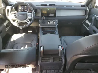 2022 Land Rover Defender S с VIN SALEJ7RX9N2079099, выставлен на аукционе Copart как лот 61398115 с пробегом 46 363 миль миль и Списание • Salvage title. История ставок и продаж доступна на DreamBid. Изображение 8.