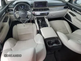 2022 Kia Telluride SX with VIN 5XYP54HC7NG281592, listed as a Copart auction lot 61362775 with 30,821 mi miles and Salvage title. Bid and sale history available at DreamBid. Image 8.