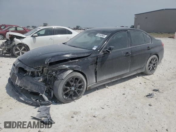 2013 BMW 3 Series 328i z VIN WBA3C1C52DK103610, wystawiony jako Copart lot #53540965 z przebiegiem 133 019 mil mil oraz Szkoda całkowita • Salvage title. Historia ofert i sprzedaży dostępna na DreamBid. Obrazek 1.