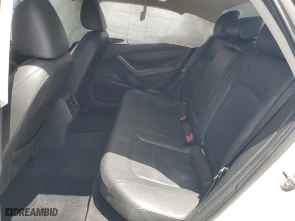 2013 Volkswagen Passat SE w/Sunroof with VIN 1VWBH7A38DC003586, listed as a Copart auction lot 52376465 with 157,387 mi miles and Salvage Title. Bid and sale history available at carsss.com. Image 10.