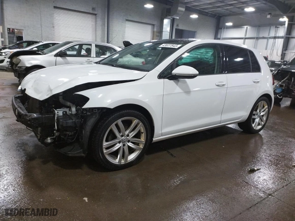 2015 Volkswagen Golf TSI S with VIN 3VW217AU8FM008463, listed as a Copart auction lot 43637843 with 99,582 mi miles. Bid and sale history available at carsss.com. Image 1.