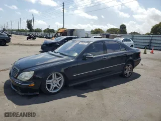 2006 Mercedes-Benz S-Class 5.0L with VIN WDBNG75J16A477632, listed as a Copart auction lot 51081275 with 0 mi miles and Salvage Title. Bid and sale history available at carsss.com. Image 1.