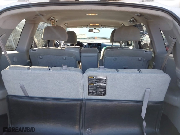 2013 Toyota Highlander with VIN 5TDZK3EH7DS127199, listed as a IAAI auction lot 41659716 with 169,873 mi miles. Bid and sale history available at carsss.com. Image 17.