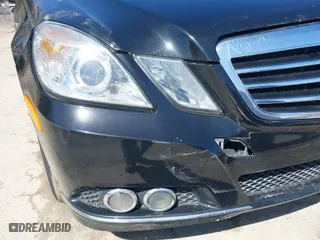 2011 Mercedes-Benz E-Class E 350 Luxury with VIN WDDHF8HB2BA433473, listed as a IAAI auction lot 41968313 with 140,113 mi miles. Bid and sale history available at carsss.com. Image 6.