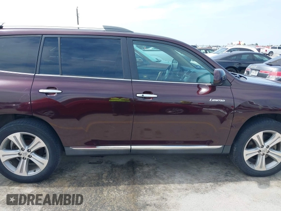 2011 Toyota Highlander Limited with VIN 5TDYK3EH3BS035953, listed as a IAAI auction lot 42388693 with 236,073 mi miles and . Bid and sale history available at DreamBid. Image 13.
