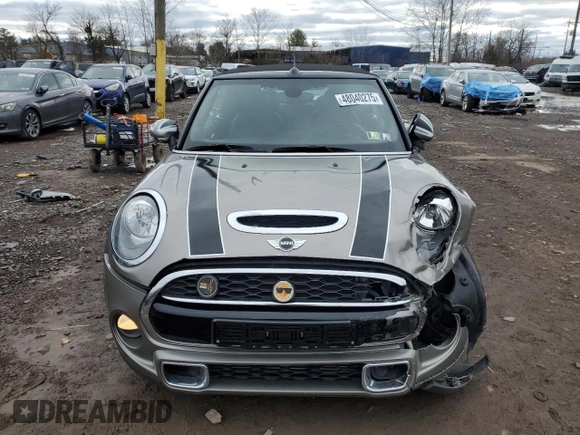 2017 MINI Convertible Cooper S z VIN WMWWG9C30H3C81324, wystawiony jako Copart lot #48040275 z przebiegiem 54 155 mil mil oraz Szkoda całkowita • Salvage title. Historia ofert i sprzedaży dostępna na DreamBid. Obrazek 5.