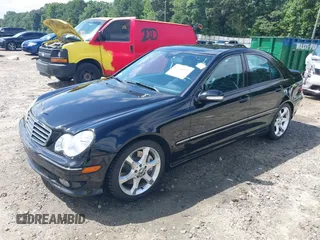 2007 Mercedes-Benz C 230 Sport с VIN WDBRF52H57E025736, выставлен на аукционе IAAI как лот 42541691 с пробегом 131 847 миль миль и . История ставок и продаж доступна на DreamBid. Изображение 2.