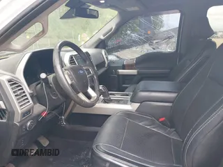 2016 Ford F-150 XLT z VIN 1FTEW1EGXGFD02516, wystawiony jako IAAI lot #42157035 z przebiegiem 113 402 mil mil oraz . Historia ofert i sprzedaży dostępna na DreamBid. Obrazek 5.