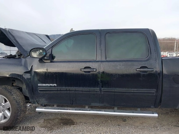 2013 GMC Sierra 1500 SLT with VIN 3GTP2WE73DG108356, listed as a IAAI auction lot 41598358 with 1 mi miles. Bid and sale history available at carsss.com. Image 13.