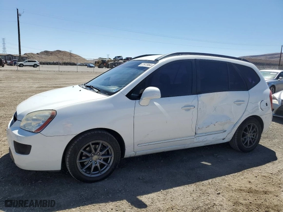 2008 Kia Rondo LX with VIN KNAFG525787175339, listed as a Copart auction lot 67973964 with 177,908 mi miles and Salvage Title. Bid and sale history available at carsss.com. Image 1.