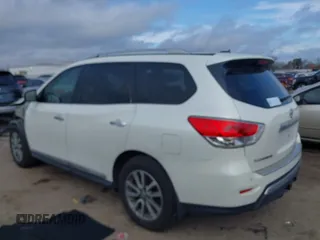 2015 Nissan Pathfinder SV with VIN 5N1AR2MN9FC616231, listed as a IAAI auction lot 41479189 with 189,556 mi miles and . Bid and sale history available at DreamBid. Image 3.
