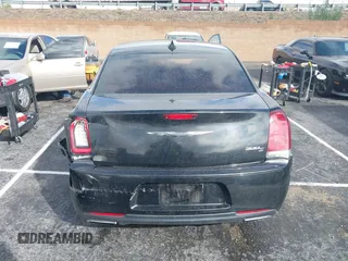 2018 Chrysler 300 with VIN 2C3CCABGXJH239934, listed as a IAAI auction lot 41517944 with 140,699 mi miles. Bid and sale history available at carsss.com. Image 16.