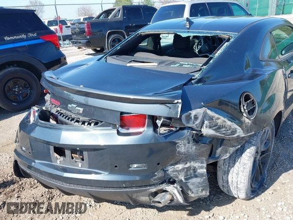 2013 Chevrolet Camaro LS с VIN 2G1FA1E35D9156989, выставлен на аукционе IAAI как лот 41999082 с пробегом 168 616 миль миль и . История ставок и продаж доступна на DreamBid. Изображение 6.