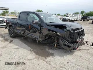 2021 Nissan Titan Pro-4X with VIN 1N6AA1ED0MN528002, listed as a Copart auction lot 54779885 with 33,235 mi miles and Salvage title. Bid and sale history available at DreamBid. Image 4.