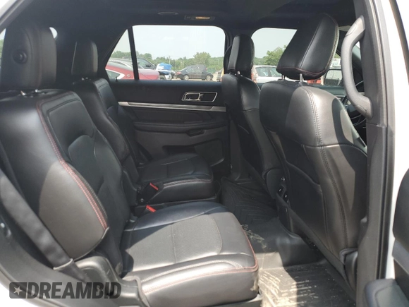 2018 Ford Explorer Sport z VIN 1FM5K8GTXJGA40833, wystawiony jako Copart lot #60527975 z przebiegiem 123 544 mil mil oraz Szkoda całkowita • Salvage title. Historia ofert i sprzedaży dostępna na DreamBid. Obrazek 11.