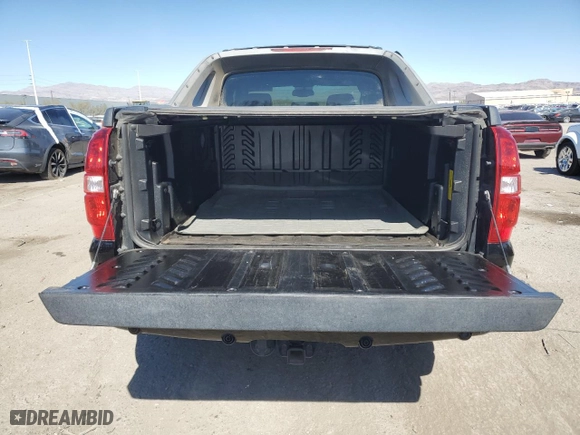 2011 Chevrolet Avalanche LT with VIN 3GNTKFE39BG261730, listed as a Copart auction lot 47128615 with 77,292 mi miles and Salvage Title. Bid and sale history available at carsss.com. Image 6.