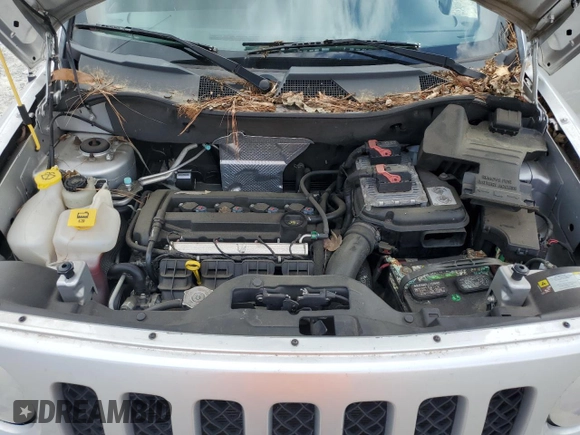 2013 Jeep Patriot Sport z VIN 1C4NJPBA1DD272816, wystawiony jako Copart lot #58267445 z przebiegiem 74 099 mil mil oraz Szkoda całkowita • Salvage title. Historia ofert i sprzedaży dostępna na DreamBid. Obrazek 11.
