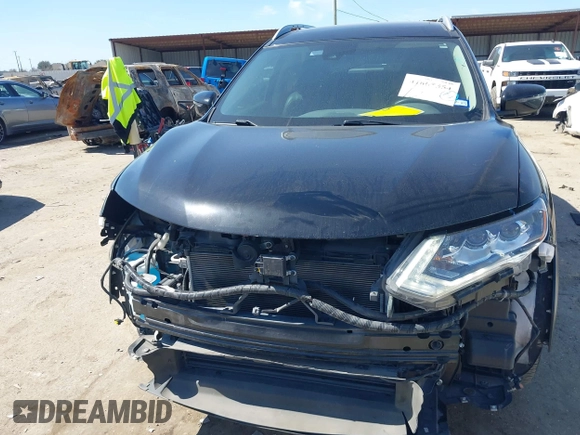 2019 Nissan Rogue SL with VIN 5N1AT2MTXKC813158, listed as a IAAI auction lot 41665354 with 62,605 mi miles and . Bid and sale history available at DreamBid. Image 13.