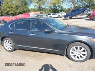 2009 Lexus LS 460 with VIN JTHCL46FX95002294, listed as a IAAI auction lot 40638639 with 227,657 mi miles and . Bid and sale history available at DreamBid. Image 13.