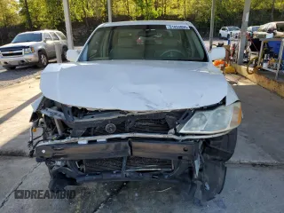 2000 Toyota Avalon XL with VIN 4T1BF28B6YU093177, listed as a Copart auction lot 51853895 with 189,631 mi miles and Salvage Title. Bid and sale history available at DreamBid. Image 5.