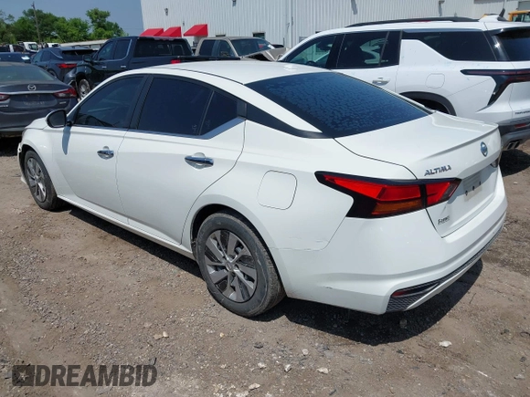 2019 Nissan Altima S with VIN 1N4BL4BV6KC196632, listed as a IAAI auction lot 41914605 with 106,597 mi miles and . Bid and sale history available at DreamBid. Image 3.