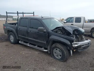 2007 Chevrolet Colorado LT w/1LT with VIN 1GCDT13E878223999, listed as a IAAI auction lot 41466242 with 175,320 mi miles. Bid and sale history available at carsss.com. Image 1.