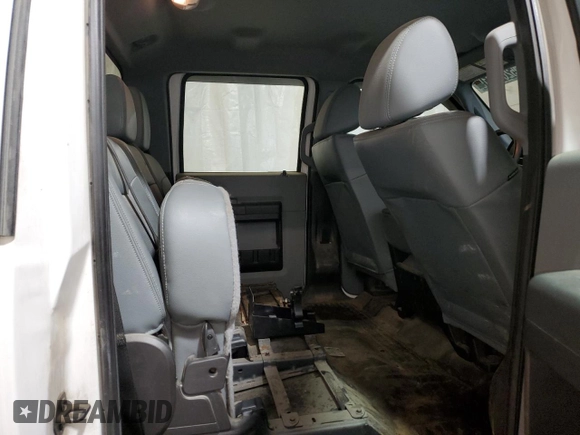 2016 Ford F-550 Lariat with VIN 1FD0W5HT9GEA10738, listed as a Copart auction lot 52636615 with 207,058 mi miles and Clean Title. Bid and sale history available at carsss.com. Image 10.