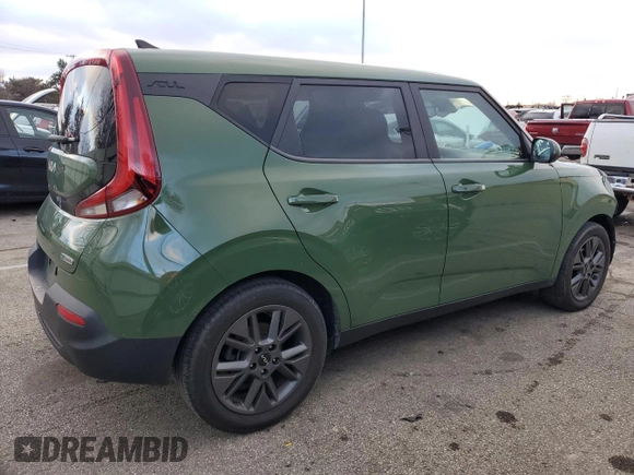 2022 Kia Soul EX with VIN KNDJ33AU0N7155385, listed as a Copart auction lot 86574434 with 43,007 mi miles and Salvage Title. Bid and sale history available at carsss.com. Image 3.