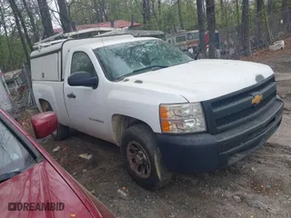 2011 Chevrolet Silverado 1500 Work Truck with VIN 1GCNCPEX1BZ440951, listed as a IAAI auction lot 41946905 with 264,239 mi miles. Bid and sale history available at carsss.com. Image 1.
