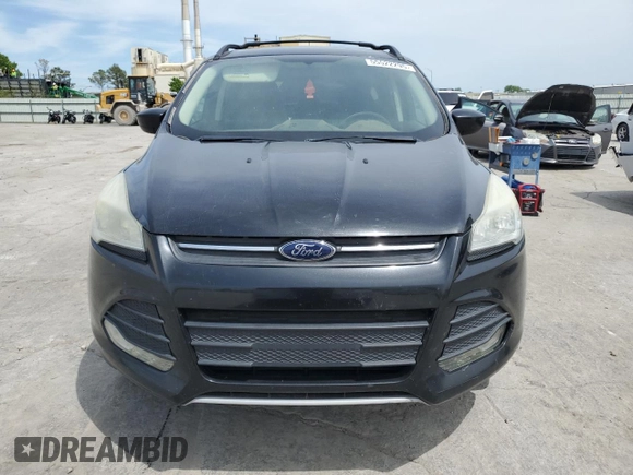 2013 Ford Escape SE z VIN 1FMCU0GX9DUD85489, wystawiony jako Copart lot #55522295 z przebiegiem 197 705 mil mil oraz Czysty tytuł • Clean title. Historia ofert i sprzedaży dostępna na DreamBid. Obrazek 5.
