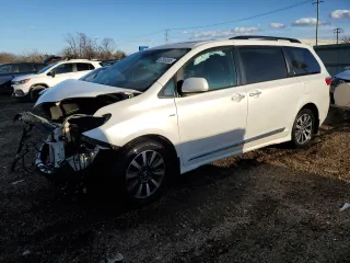 2019 Toyota Sienna XLE with VIN 5TDDZ3DC3KS213358, listed as a Copart auction lot 47309205 with 170,884 mi miles and Salvage Title. Bid and sale history available at carsss.com. Image 1.