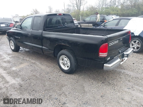 2000 Dodge Dakota with VIN 1B7GL22X6YS703226, listed as a IAAI auction lot 40849454 with 105,990 mi miles. Bid and sale history available at carsss.com. Image 3.