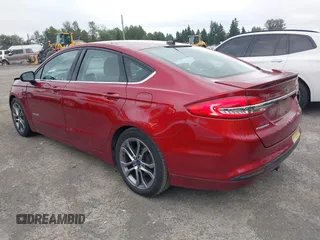 2017 Ford Fusion Hybrid SE с VIN 3FA6P0LU6HR324771, выставлен на аукционе IAAI как лот 42612195 с пробегом 103 988 миль миль и . История ставок и продаж доступна на DreamBid. Изображение 3.