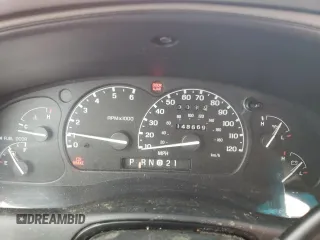 1998 Mercury Mountaineer z VIN 4M2ZU55P2WUJ47334, wystawiony jako Copart lot #63600475 z przebiegiem 148 669 mil mil oraz Czysty tytuł • Clean title. Historia ofert i sprzedaży dostępna na DreamBid. Obrazek 9.