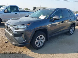 2019 Toyota RAV4 LE with VIN JTMK1RFV0KD003070, listed as a IAAI auction lot 42051761 with 86,651 mi miles. Bid and sale history available at carsss.com. Image 2.