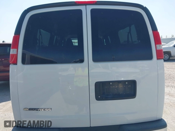 2020 Chevrolet Express Passenger LS с VIN 1GAZGNFG0L1242167, выставлен на аукционе IAAI как лот 42449725 с пробегом 36 919 миль миль и . История ставок и продаж доступна на DreamBid. Изображение 16.