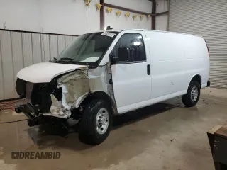 2024 Chevrolet Express Cargo with VIN 1GCWGAFP9R1175208, listed as a Copart auction lot 50543055 with 9,444 mi miles and Clean title. Bid and sale history available at DreamBid. Image 1.
