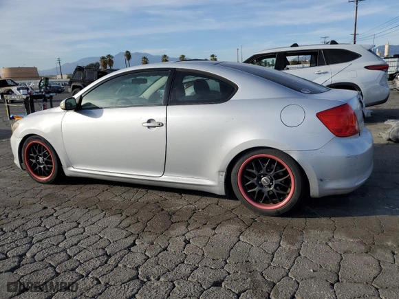 2005 Scion tC with VIN JTKDE177X50030294, listed as a Copart auction lot 42613175 with 213,396 mi miles and Salvage Title. Bid and sale history available at carsss.com. Image 2.