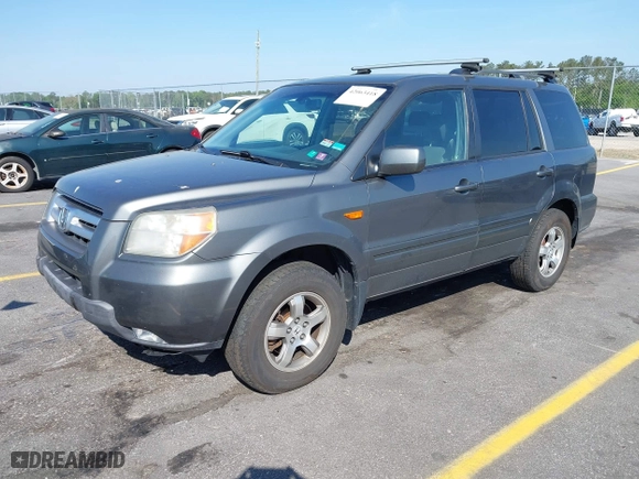 2008 Honda Pilot EX-L with VIN 5FNYF18598B057446, listed as a IAAI auction lot 42063418 with 181,749 mi miles. Bid and sale history available at carsss.com. Image 2.
