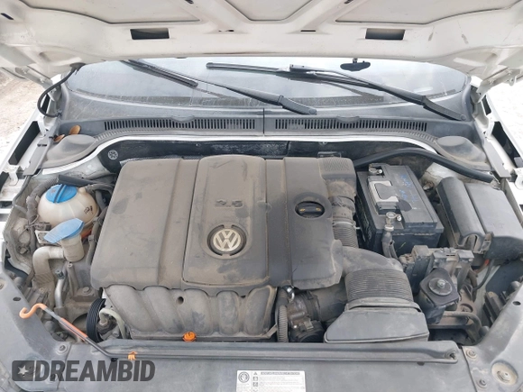 2011 Volkswagen Jetta SE с VIN 3VWDZ7AJ7BM322073, выставлен на аукционе IAAI как лот 42132111 с пробегом 195 236 миль миль и . История ставок и продаж доступна на DreamBid. Изображение 10.